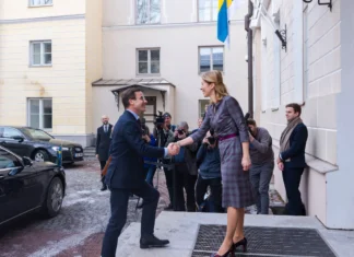 Sveriges statsminister Ulf Kristersson i Tallinn