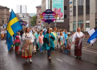 Fyra körer från Sverige deltog i XIII sång- och dansfestivalen för unga i Tallinn