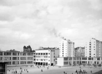 Eesti Kooli asukohad